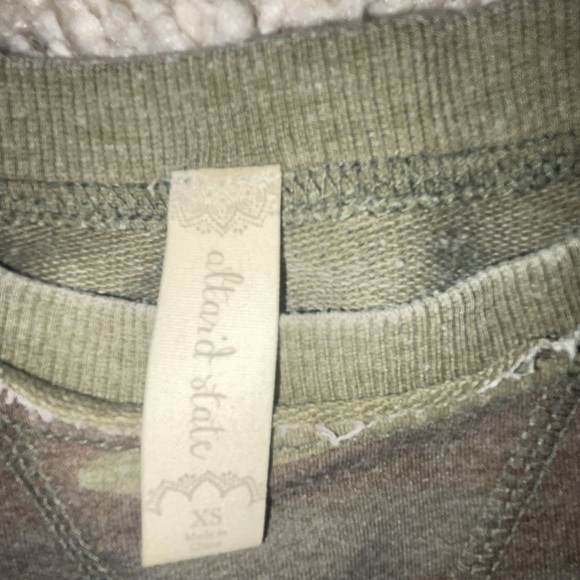 Altard State camo oversized sweater, XS - Picture 3 of 3